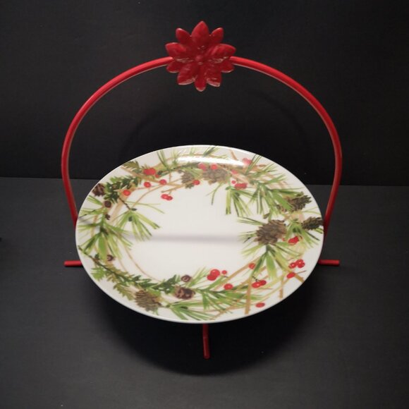 NWT Hallmark Exclusive 2014 Festive Theme Plate with Stand & 4 Spreaders - Picture 2 of 7